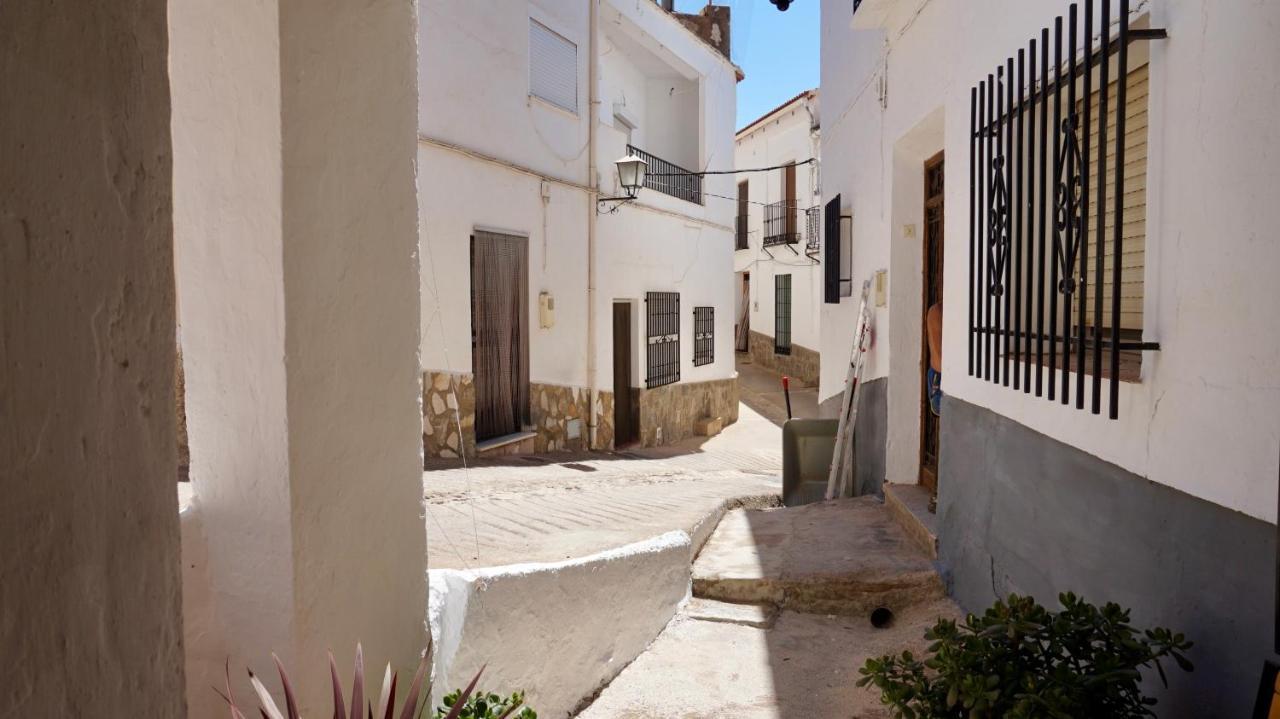 Casa Amigos Sorvilan - La Almendra 外观 照片